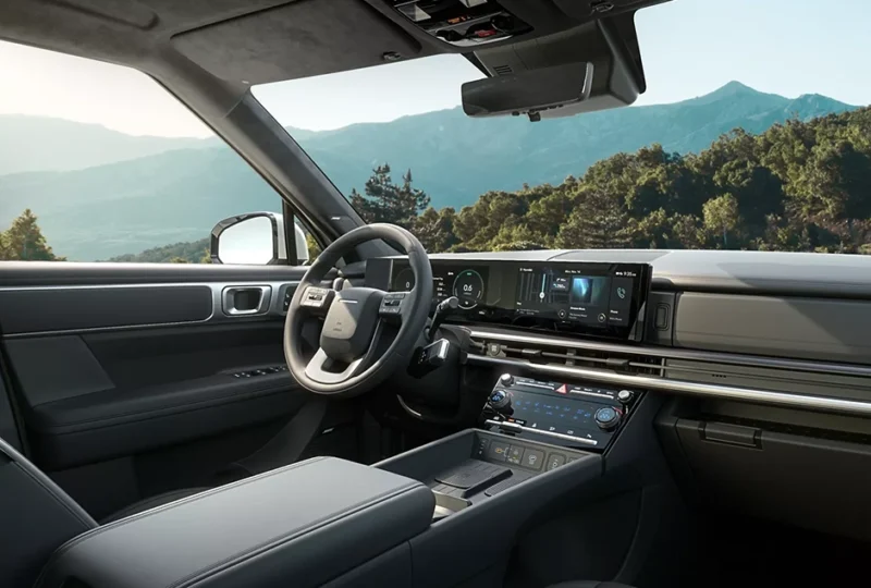 Hyundai Santa Fe 7 személyes SUV céges tartós bérlet egyedi konfigurációval