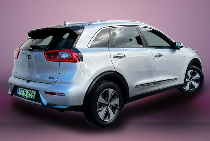 Kia Niro céges autóbérlés hosszútávra