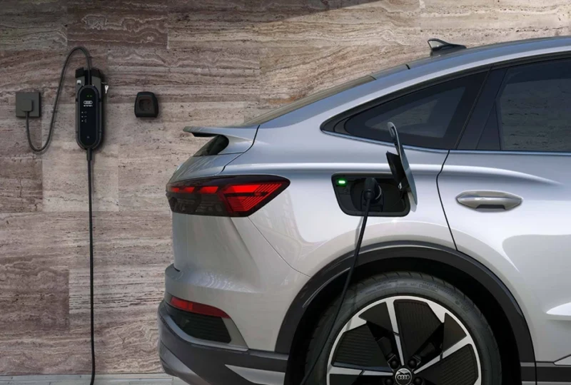 Audi Q4 e-tron 40 Sportback 82kWh céges autóbérlés hosszútávra