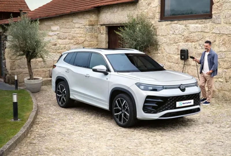 Volkswagen Tayroon tölthető hibrid céges autóbérlés hosszútávra indulódíj nélkül