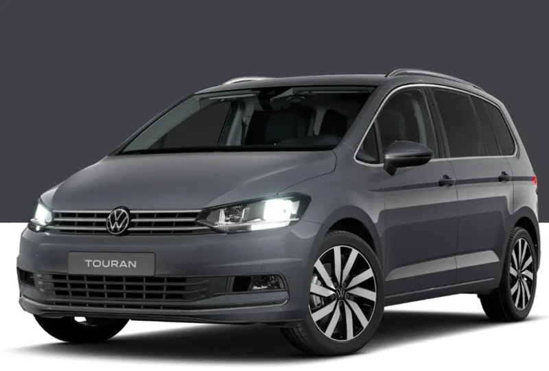 Volkswagen Touran céges autóbérlés hosszútávra
