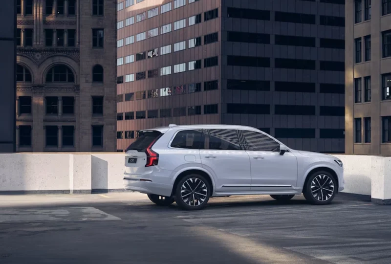 Volvo XC90_MHEV céges autóbérlés hosszútávra