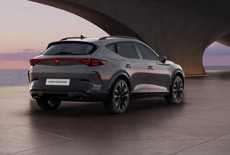 Cupra Formentor céges autóbérlés egyedi konfigurációval