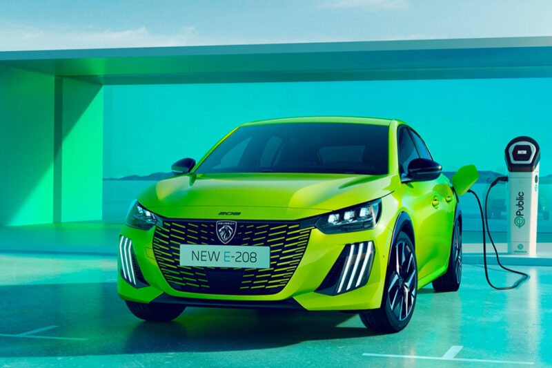 Peugeot e-208 céges autóbérlés hosszútávra