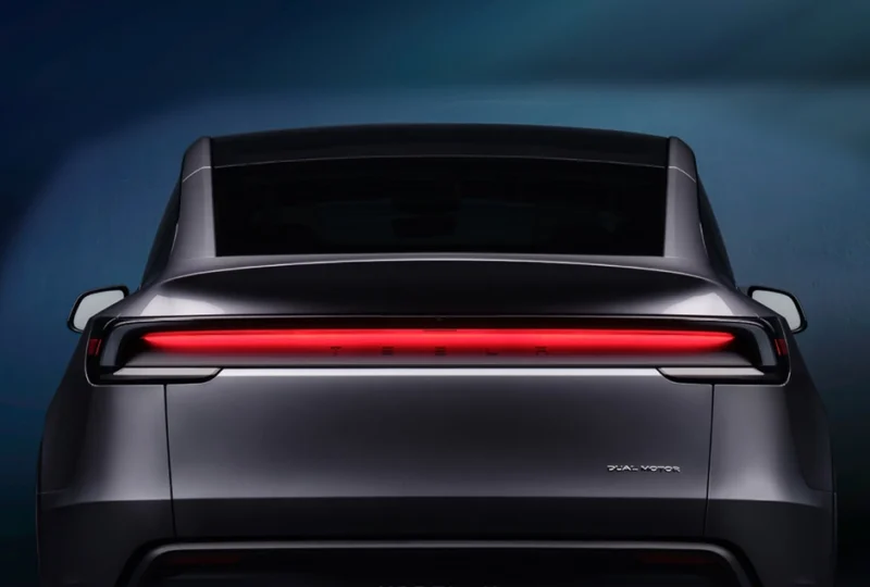 Tesla Model Y céges autóbérlés egyedi konfigurációval
