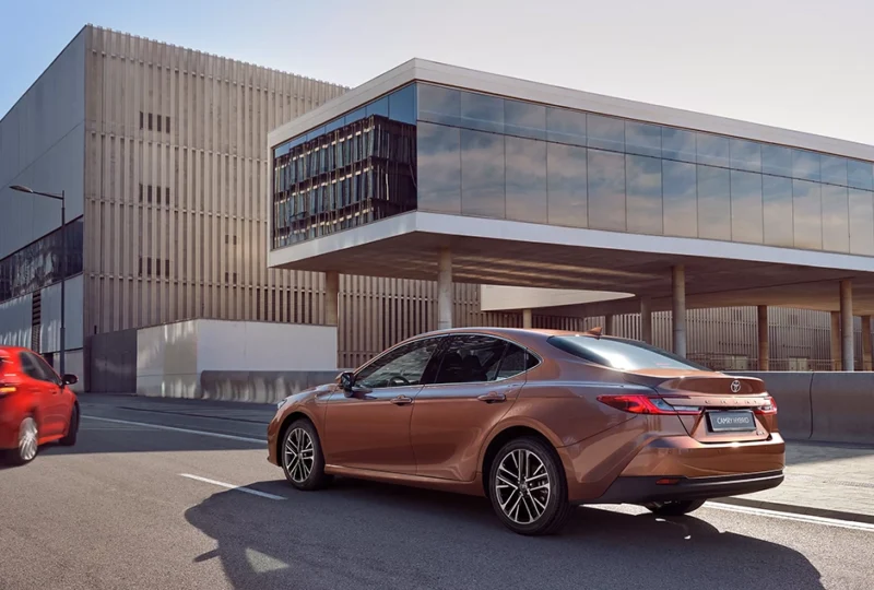 Toyota Camry céges hosszútávú bérlés