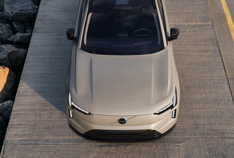 Volvo EX90 céges autóbérlés fix havi költségekkel