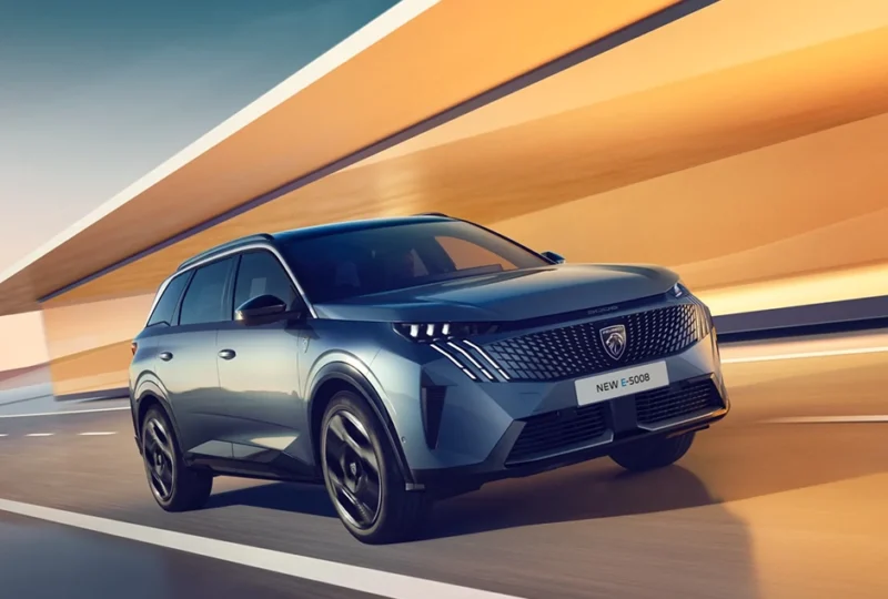 Peugeot 5008 céges bérlés