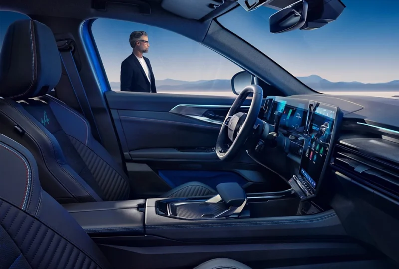 Renault Rafale 1.2 E-Tech Hybrid