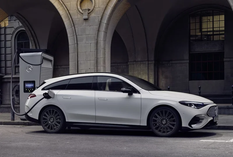 CLA 250+ Shooting Brake EQ technológiával