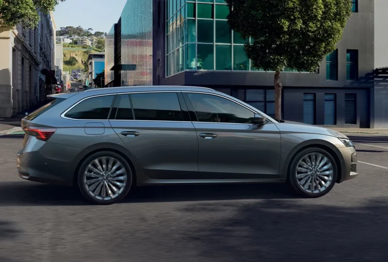 ŠKODA Octavia Combi Selection 2.0 TDI DSG SCR